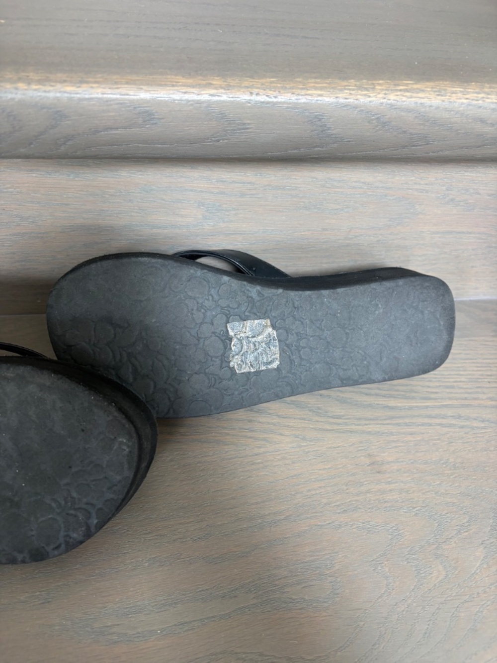 Roxy Wedge Flip Flops - Picture 10 of 11